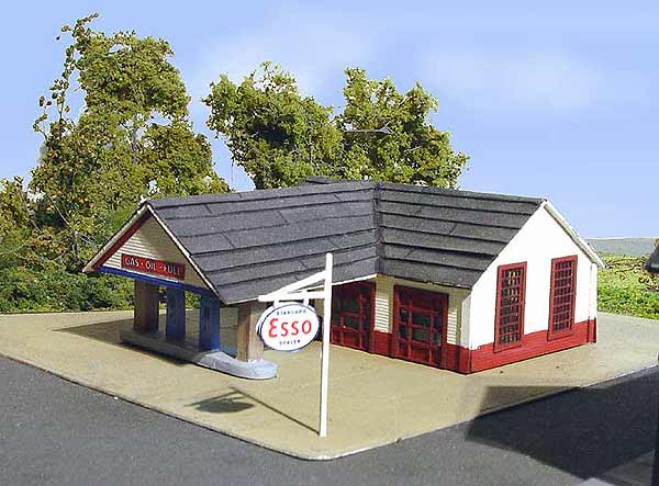 887 Gas Station N Scale